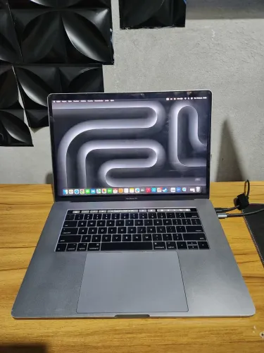 Macbook pro 