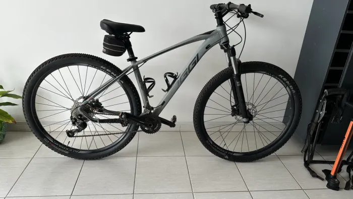 Bicicleta aro 29 OGGI 7.2