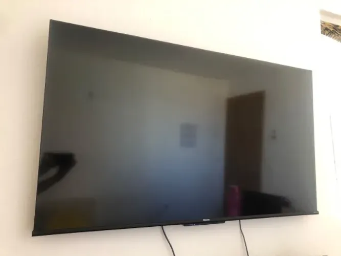 Smart TV Hisense 55 QLED 4K - Modelo 55Q6N