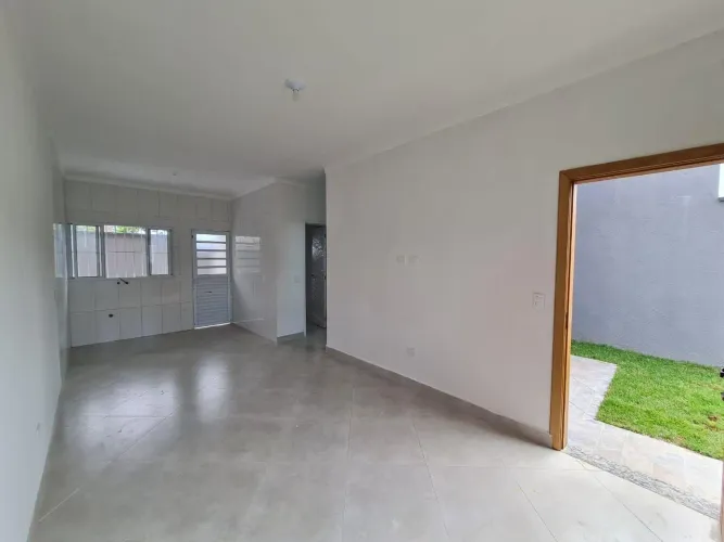 SOBRADOS NOVO NA PRAIA DE BORACEIA  LITORAL NORTE/SP