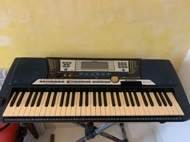 Teclado Yamaha PSR 540