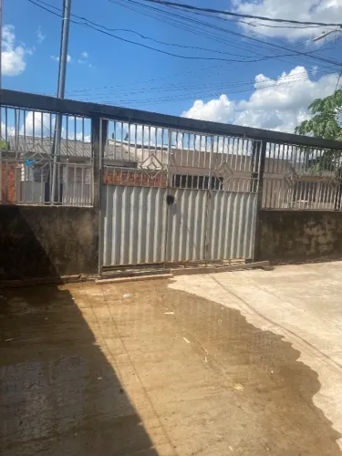 Vens uma casa no bairro rosa linda 