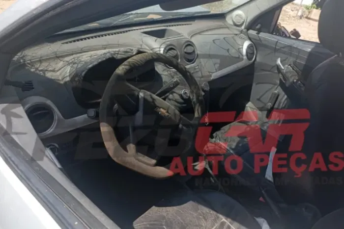 TEMOS PEÇAS PARA ESSA SUCATA!  MONTANA LS 1.4 FLEX ANO 2014/2015