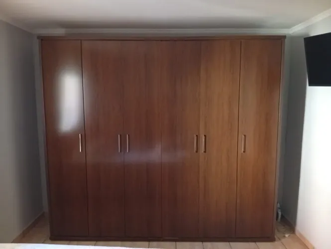 Guarda Roupa