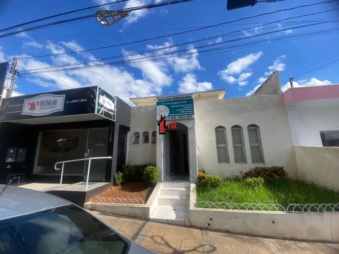 Ponto Comercial para Venda em Presidente Prudente, VILA SAO JORGE, 3 dormitórios, 1 suíte,