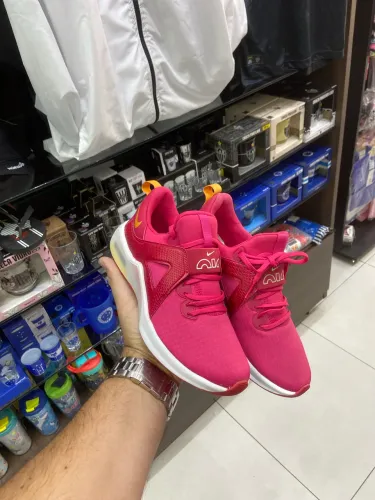 Tênis Nike Air Max Bella TR5 - 35 Novo