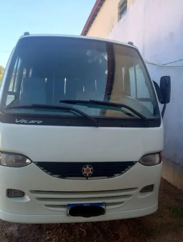 Micro ônibus 23 lugares super novo , pronto para trabalhar 