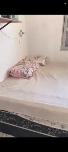 Alugo quarto no seminário para mulher