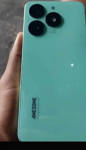 Vendo Itel A70 256 GB 12 de RAM