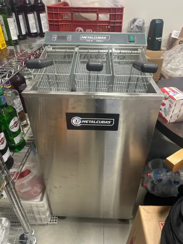 Fritadeira Metalcubas 8000W FOE 18