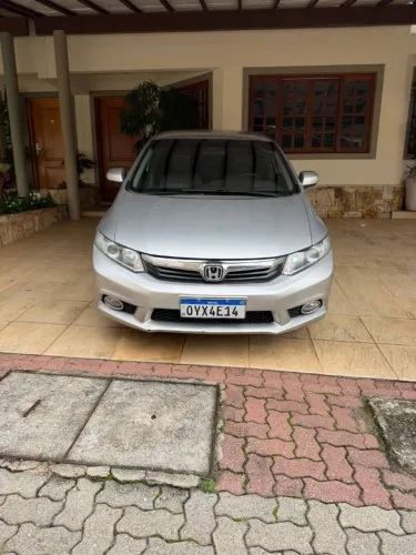 Honda Civic Sedan LXR 2.0 Flexone 16V Aut. 4P 2014