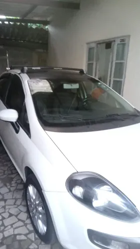 Fiat Punto Essence 1.6 Flex 16V 5P 2015