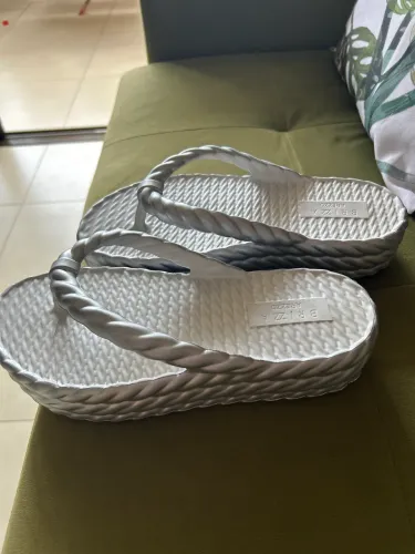 Sandália Arezzo Brizza Prata