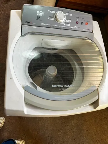 Máquina de Lavar Semi Nova 9kg