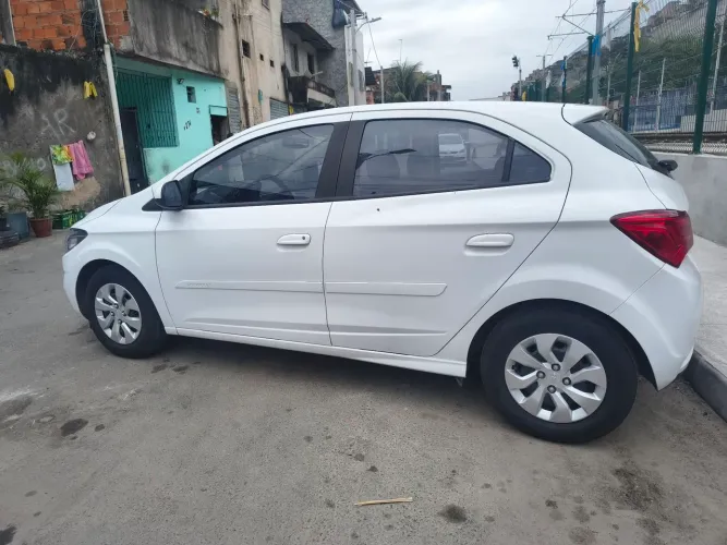 Chevrolet Onix Hatch LT 1.0 8V Flex Mec. 4P 2019