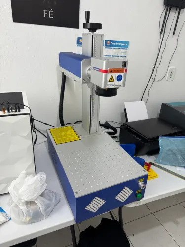 Máquina Fiber lazer 30w