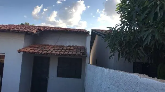Imóvel com potencial Casa no Vila Divineia St A, Padre Bernardo - GO, Nº 456, 2 quartos,