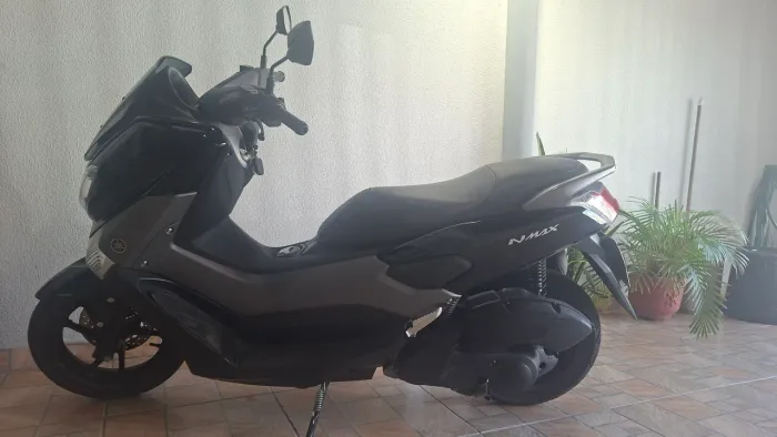 Nmax 2020 com 28.000km