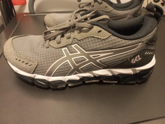 TÊNIS FEMININO ASICS CORRIDA