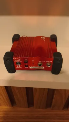 Pedal Bheringer Direct Box Ultra G 