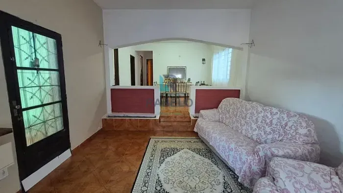 CASA AMPLA COM 3 QUARTOS NO INDUSTRIAL EM LORENA-SP
