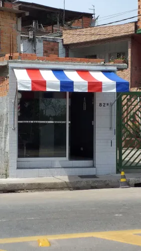 Arrendo Barbearia ou vendo imóvel