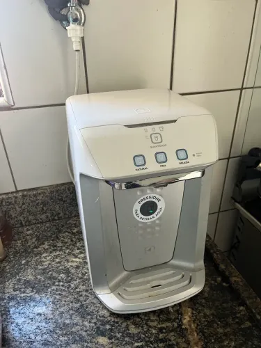 Filtro de água eletrônico eletrolux