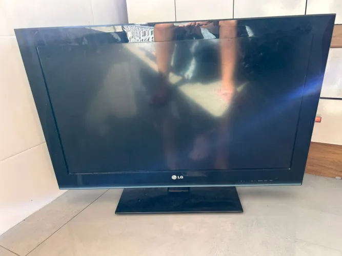 Tv 32 (obs: Não é Smatr)