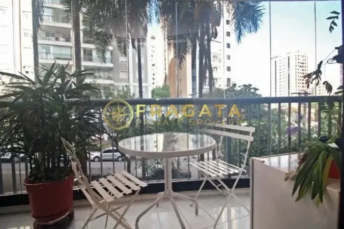 Apartamento à venda 146m² com 3 suítes com 3 vagas de garagem - Pompeia/SP