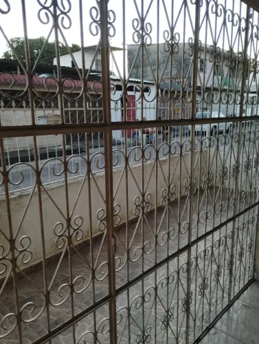 Alugo casa R$ 1.700