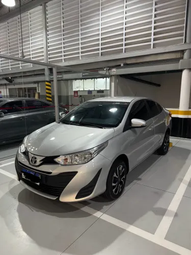 Toyota Yaris XL Live Sedan 1.5 Flex 16V 4P AUT 2021