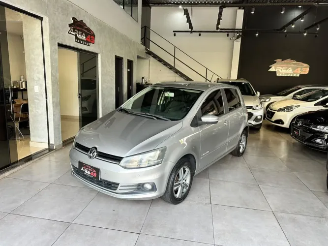 Volkswagen Fox Comfortline 1.6 Flex 8V 5P 2016