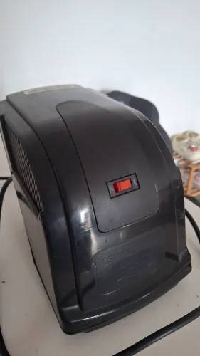 Estabilizador para Eletrodomésticos 2000VA Bivolt - Funcionando