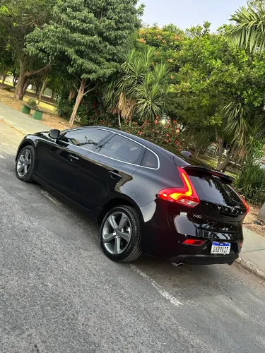 Volvo V40 T-4 2.0 Aut./mec. 2014