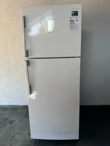 Vendo geladeira Sansung grande 456 litros linda 