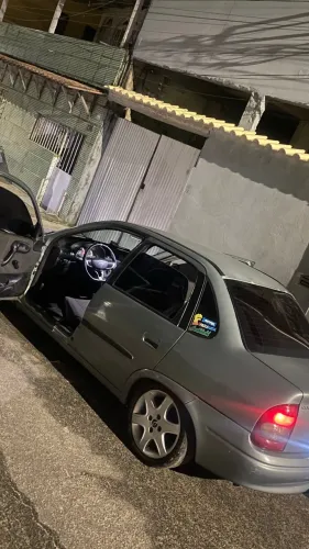 Chevrolet Corsa Sedan Super/ Classic 1.6 MPFI 8V 4 2003