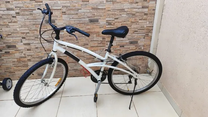 Bicicleta Caloi Feminina