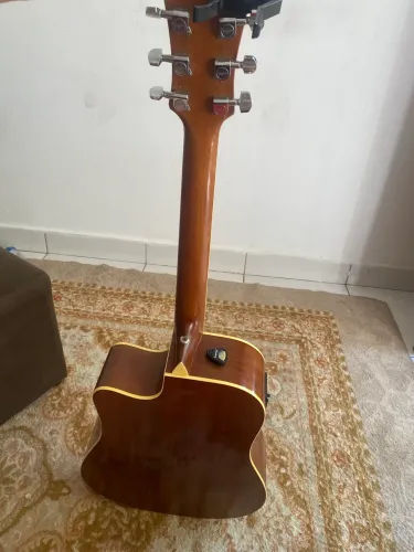 Violão tagima Kansas