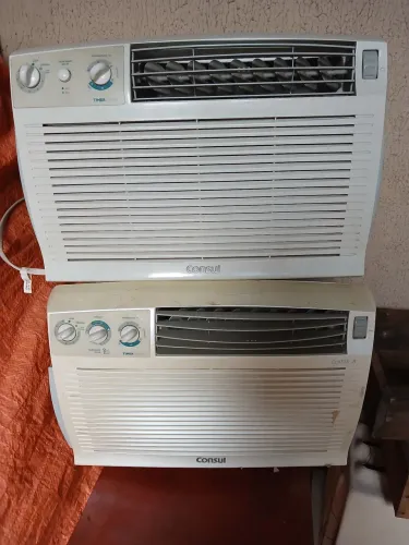 Vendo 2 ar condicionado de parede 