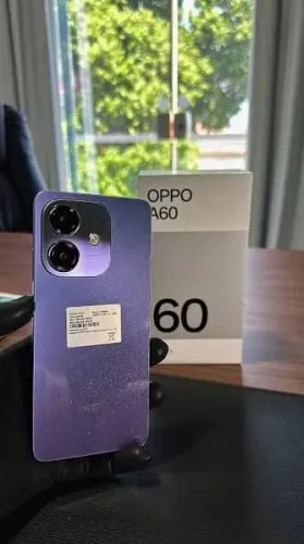Oppo A60 seminovos 256 gigas.