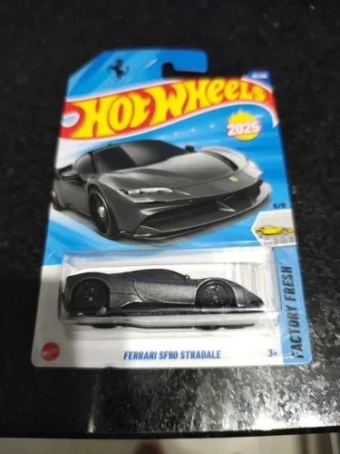 STRADALE FERRARI SF90 - HOTWHEELS