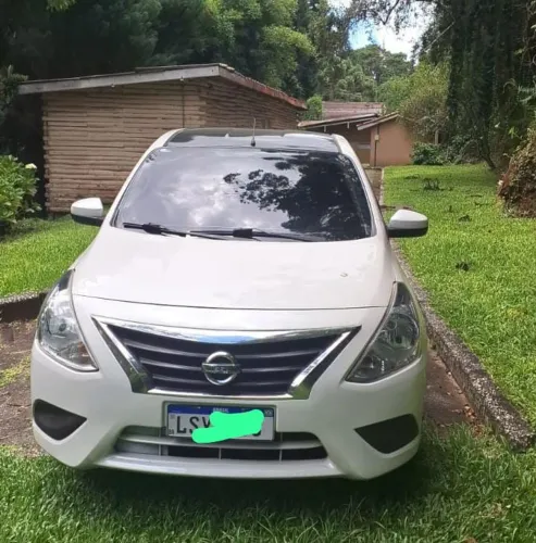 Nissan Versa SV 1.6 16V Flexstart 4P Aut. 2017