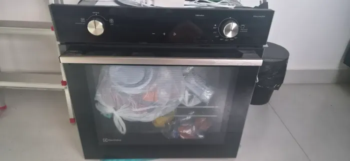 FORNO ELECTROLUX OE8GH 80 L NUNCA FOI USADO R$1.000,00