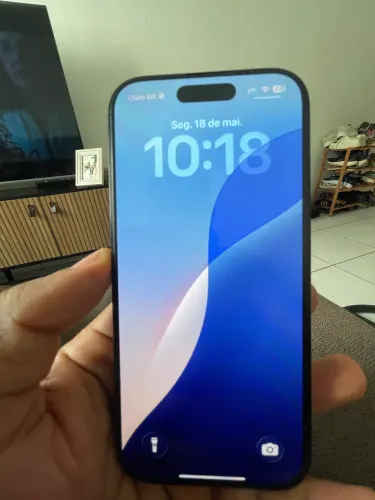 IPHONE 16 PRO EXTREMAMENTE NOVO 