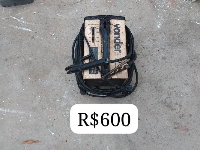 MÁQUINA DE SOLDA VONDER 250 A - COMPLETA