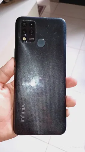 Celular infinix hot 
