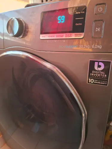 Lava e Seca Samsung Eco Bubble 