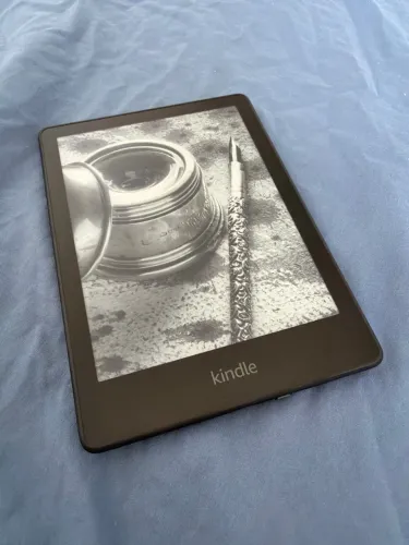Kindle Paperwhite 16 GB: tela de 6,8?, temp. de luz ajustável e bateria de longa duração