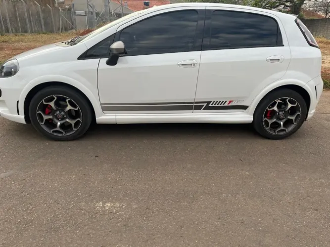 Fiat Punto T-jet 1.4 16V Turbo 5P 2016