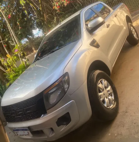 Ford Ranger XLS 2.5 16V 4X2 CD Flex 2013